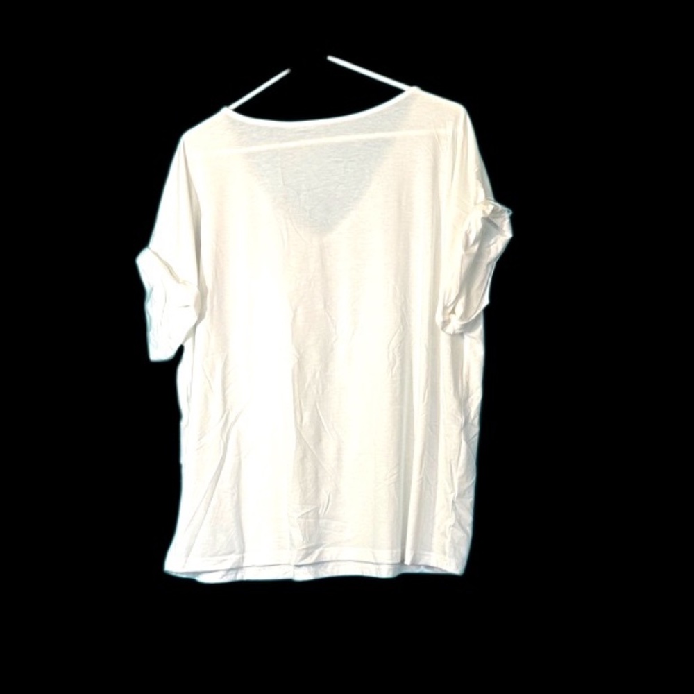 NWOT-Elegant White V-Neck Women's Tee - Picture 3 of 6